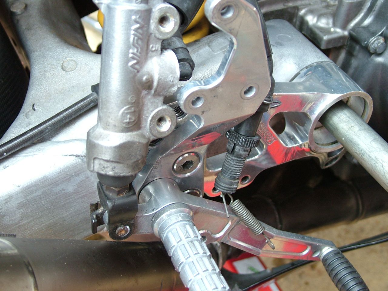 Harris Rearsets Fitment